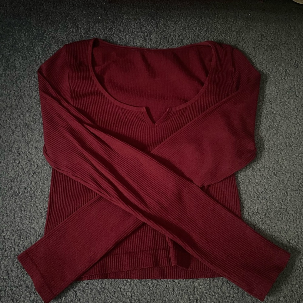 Stylish Burgundy Ribbed Top